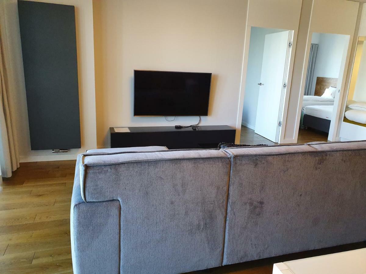 Apartament Towarowa 37 พอซนาน ภายนอก รูปภาพ